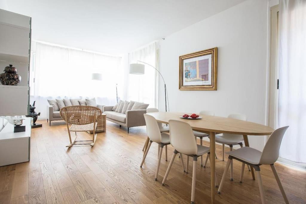 My Trastevere Three Bedroom View Apartment -Top Collection 로마 외부 사진
