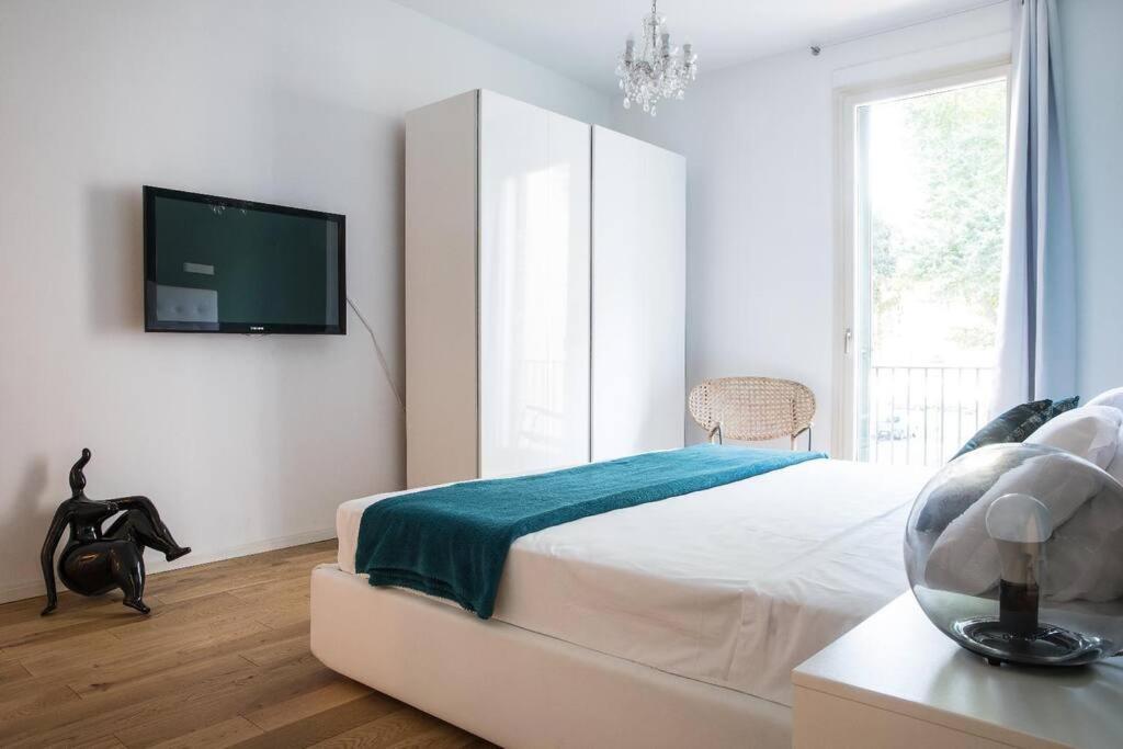 My Trastevere Three Bedroom View Apartment -Top Collection 로마 외부 사진