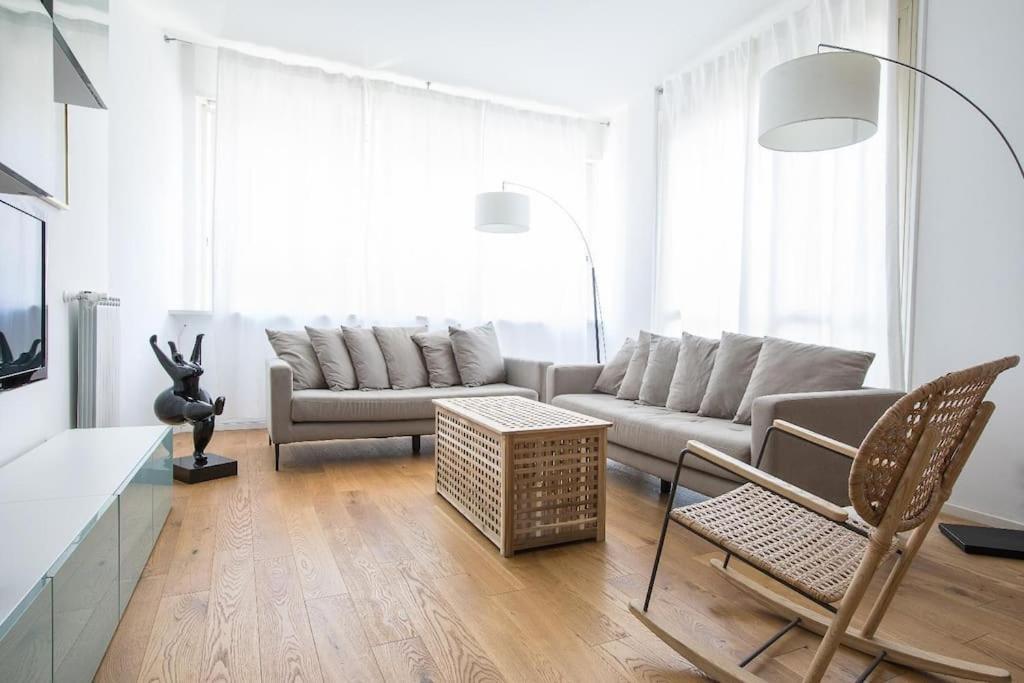 My Trastevere Three Bedroom View Apartment -Top Collection 로마 외부 사진