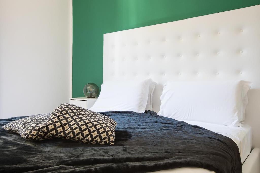 My Trastevere Three Bedroom View Apartment -Top Collection 로마 외부 사진